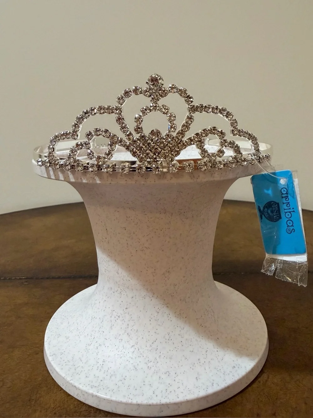 NEW WITH TAGS AUTHENTIC ARRIBAS DISNEY PRINCESS WEDDING PARTY TIARA WITH COMBS 👑